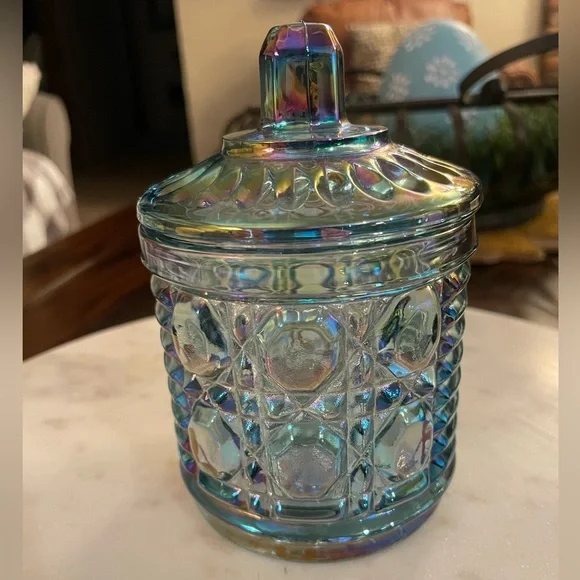 Vintage Indiana Glass Windsor Royal Brighton sugar bowl with a lid. - Picture 6 of 17